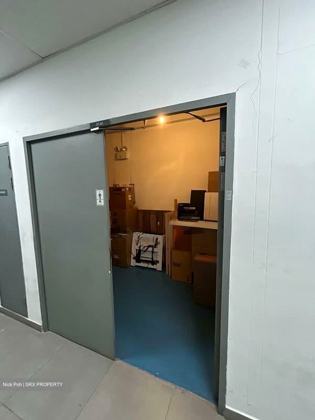 Oxley Bizhub (D14), Factory #582267771